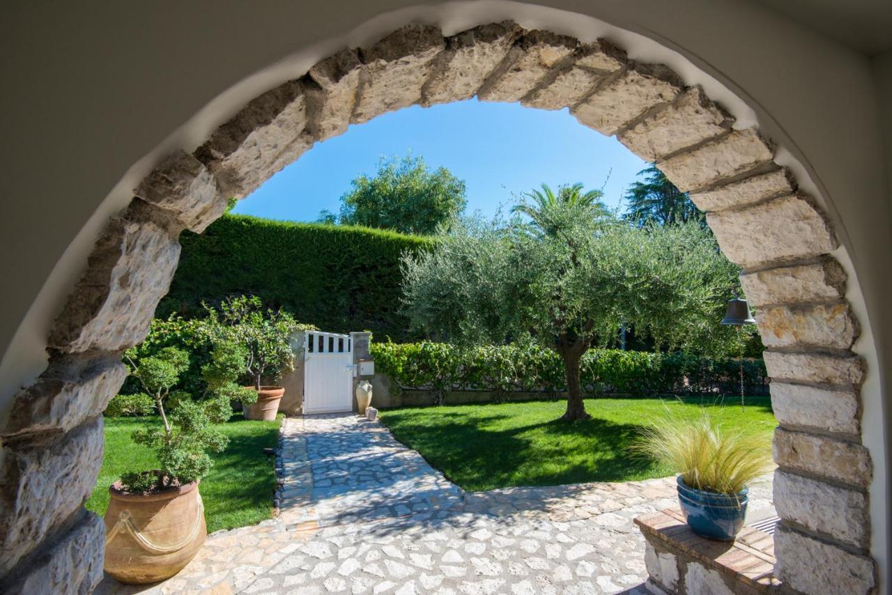 Bastide Les 3 Portes Сен-Поль-де-Ванс Екстер'єр фото